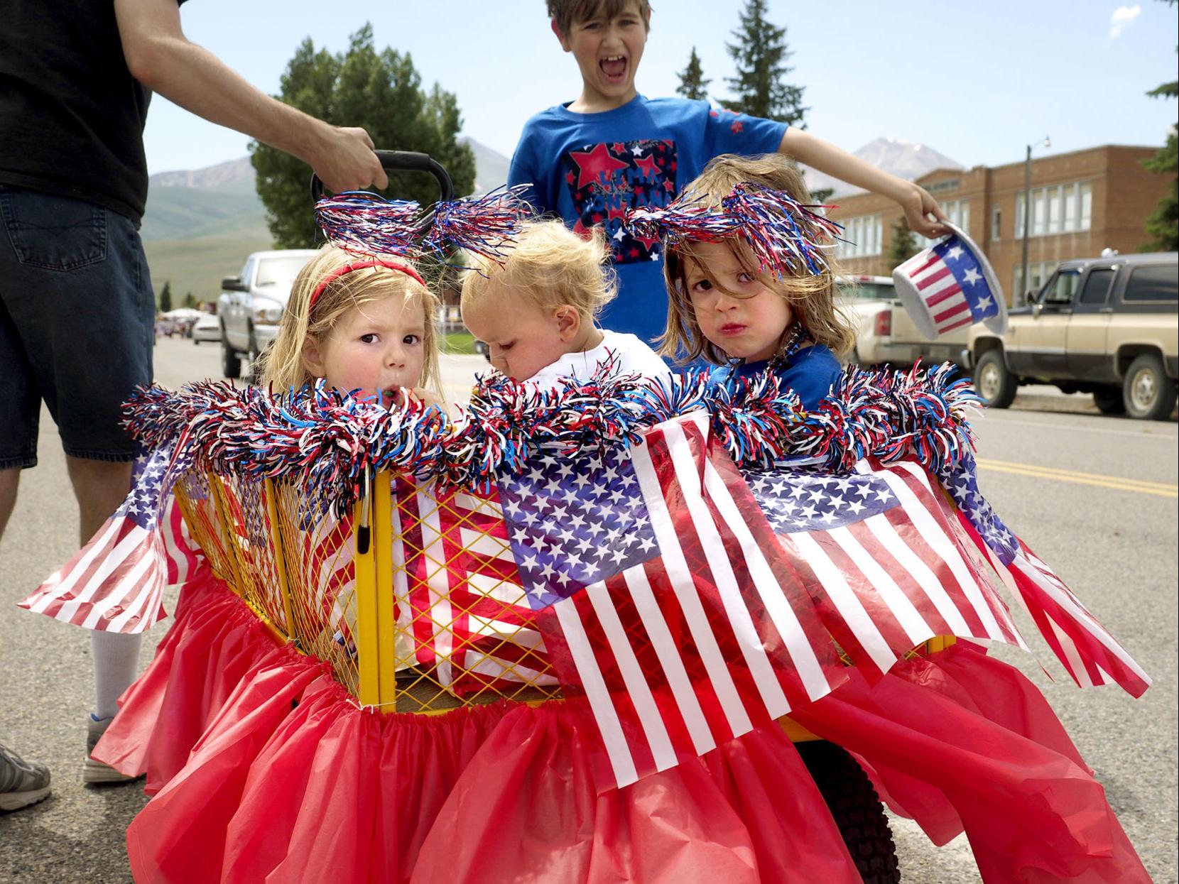 Celebrate The Fourth In Western Montana With Parades Picnics And Fireworks State Regional Missoulian Com