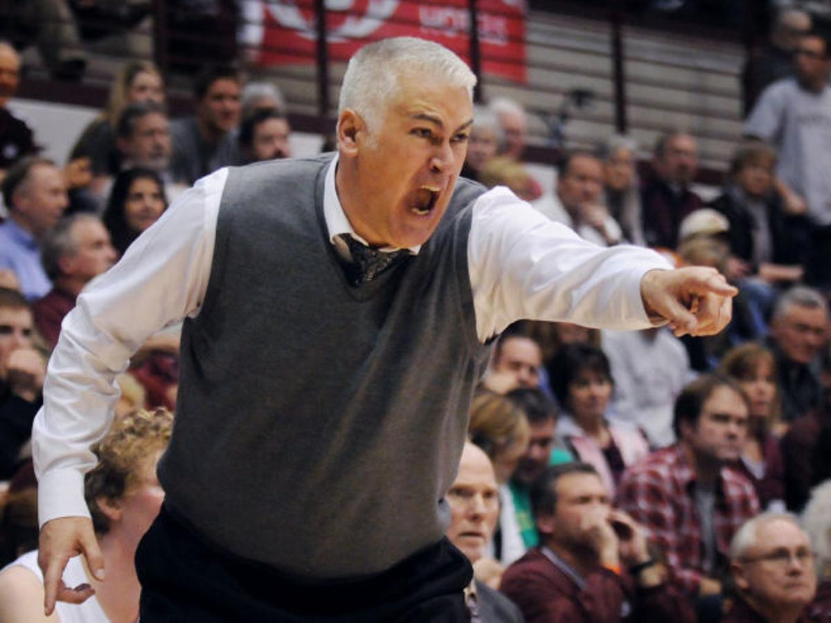 Grizzlies' Tinkle named Big Sky Coach of Year Grizzlies' Tinkle named Big Sky Coach of Year