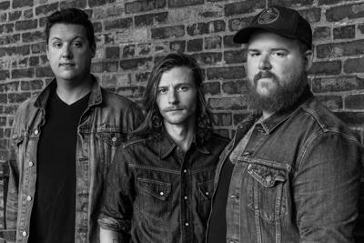 Ghost Of Paul Revere On Eastern Holler Folk Music Missoulian Com