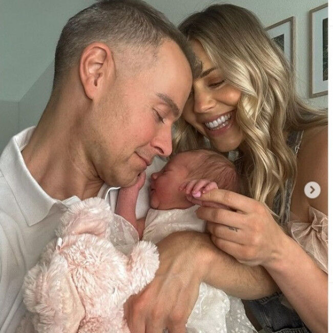 Joey Lawrence is a dad again
