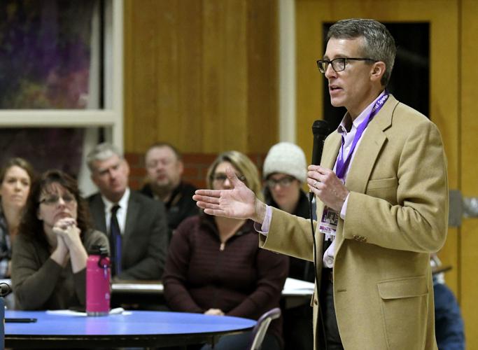 Security under scrutiny at Sentinel High School forum after ammo clip(07)