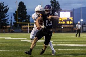 Missoula Sentinel vaults back into win column, using ground game to roll Missoula Hellgate