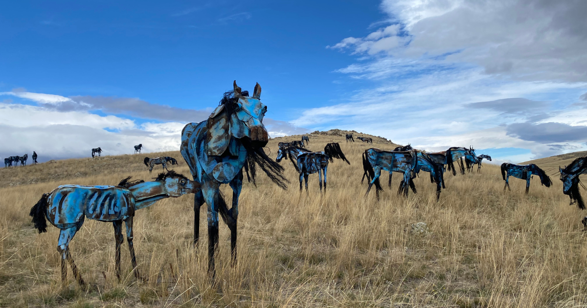 Artist Jim Dolan reflects on 'Bleu Horses' - Vimarsana News