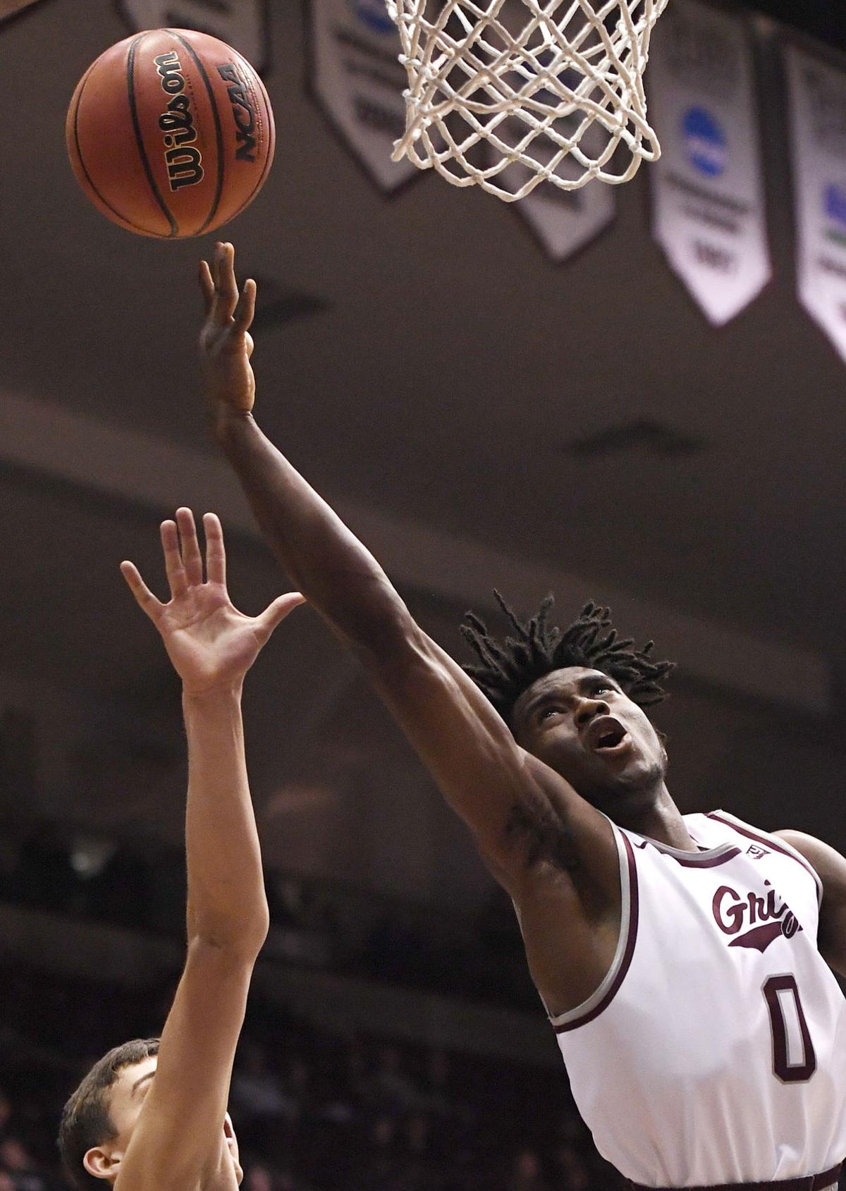 Montana Men S Basketball Eastern Washington Beats Short Handed Griz 72 60 University Of Montana Grizzlies Missoulian Com
