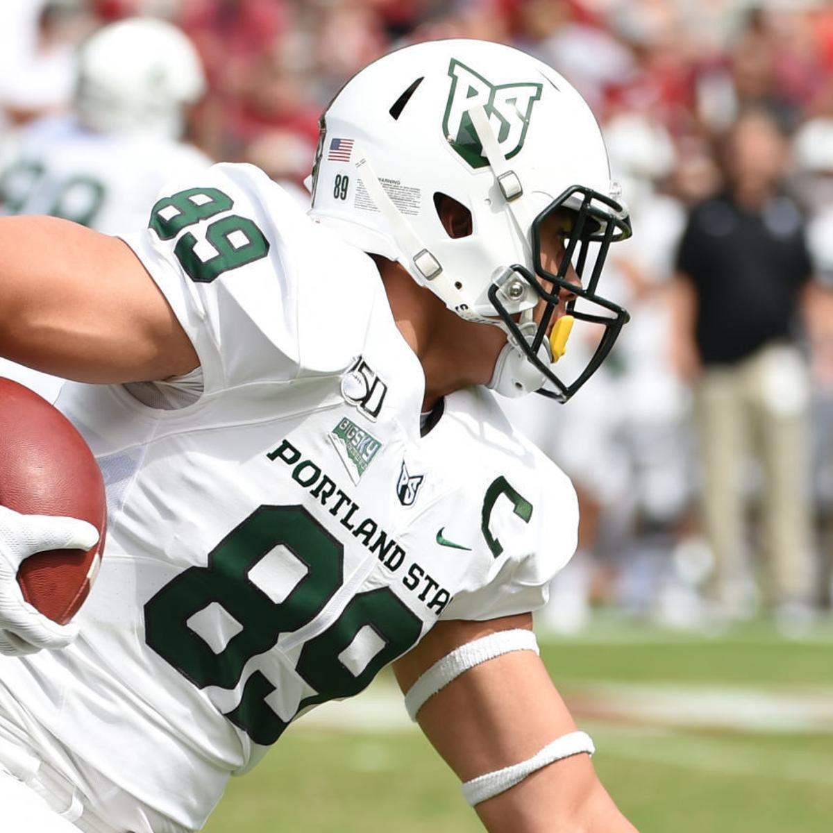Remember The Name Portland State S Charlie Taumoepeau A Top