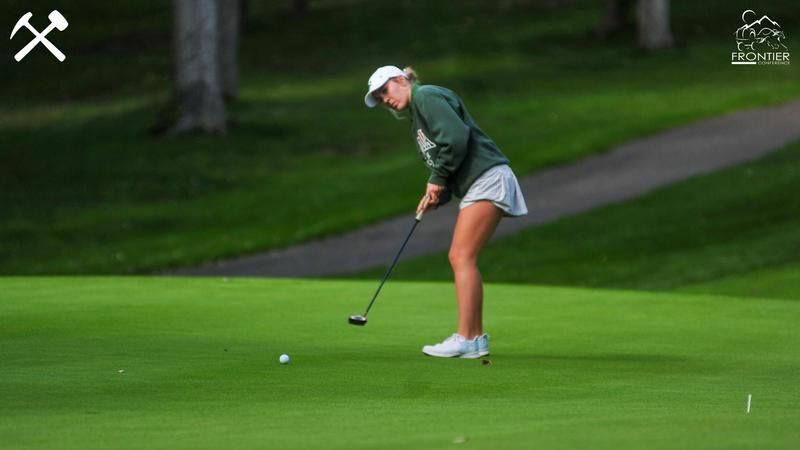 Women's golf takes fourth at Mayville Fall Invite