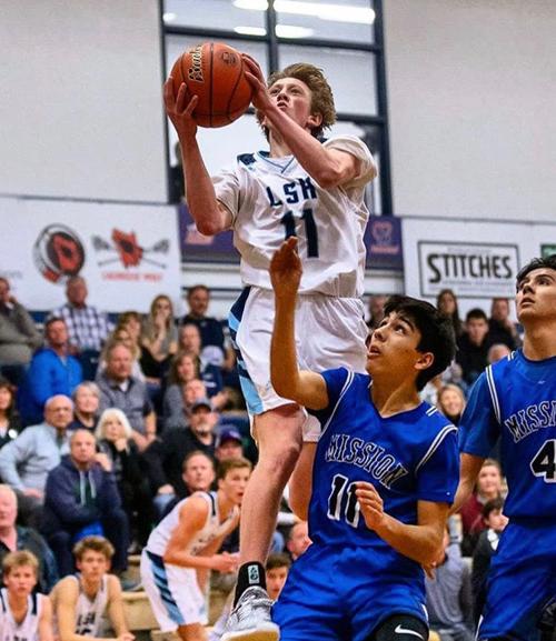 Jacked Up Missoula Loyola S Charles Burns Joins Northern Arizona