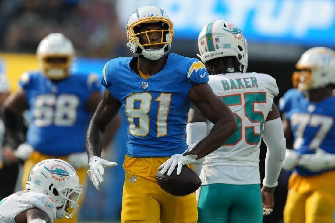 Los Angeles Chargers Mike Williams White City Edition Jersey in 2023