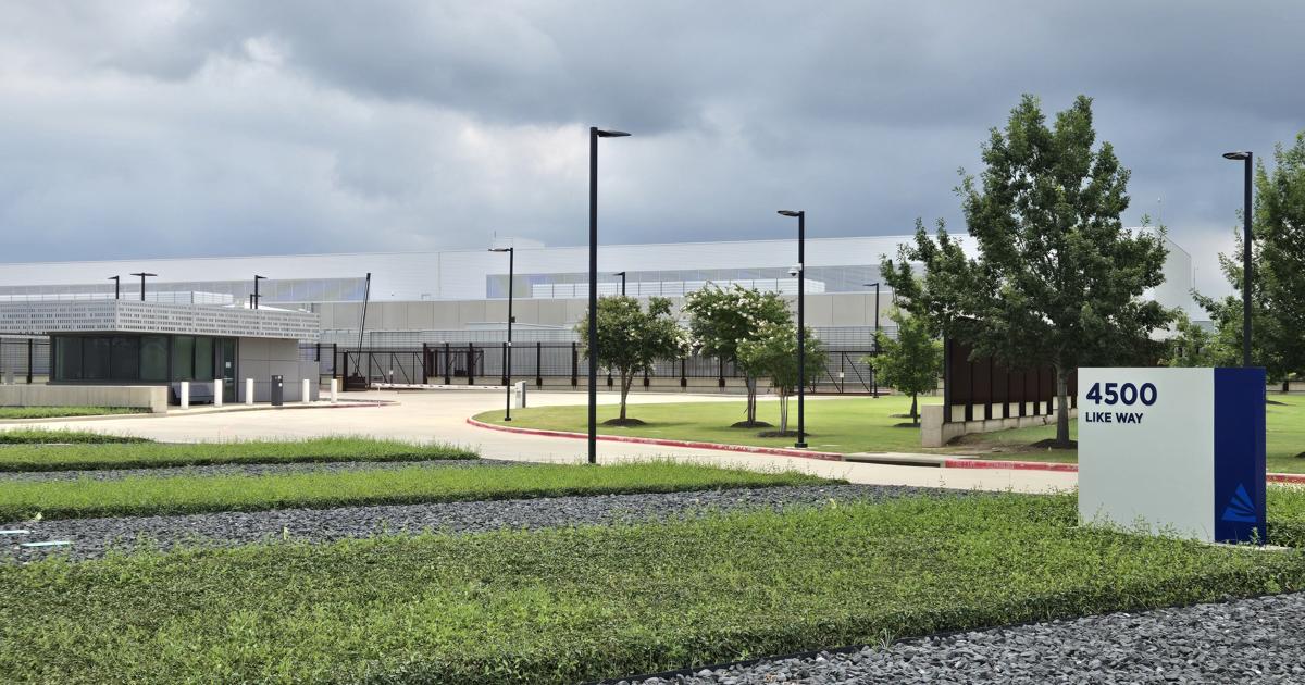 Union officials attend Data Center Summit in Jeff City