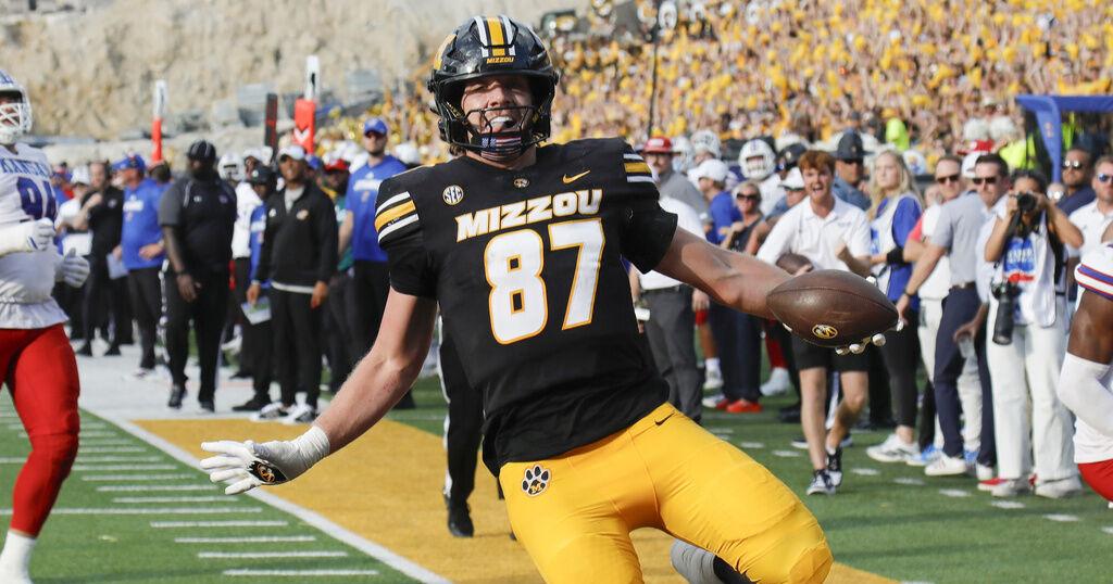Border War returns with emotion and good football as Missouri rallies