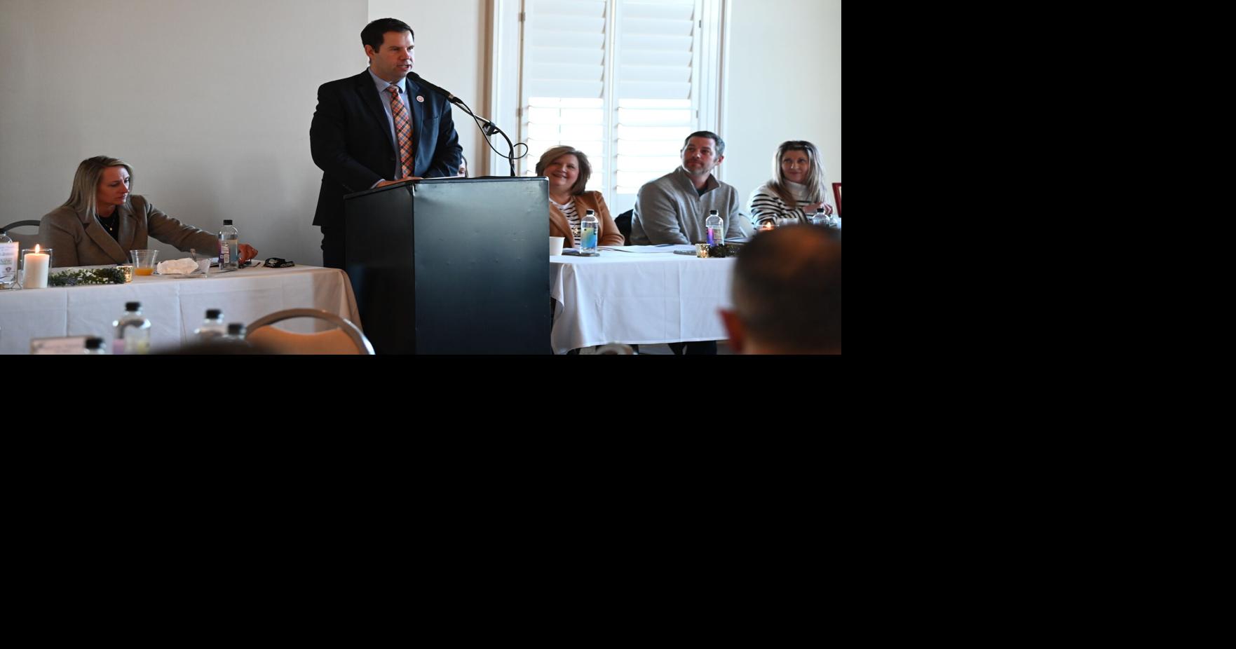 Chamber breakfast features economic report | Local News | missourian.com