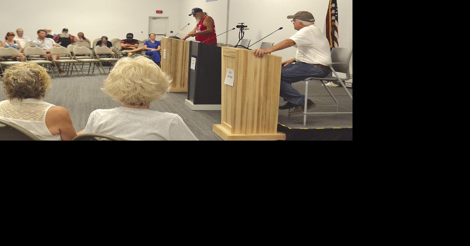 Two Mohave County District 2 supervisor candidates face off at CRUHSD ...