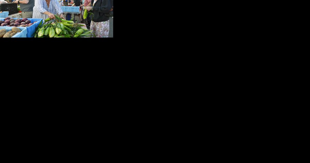 Community enjoys first Farmers Market of the season - Vimarsana News