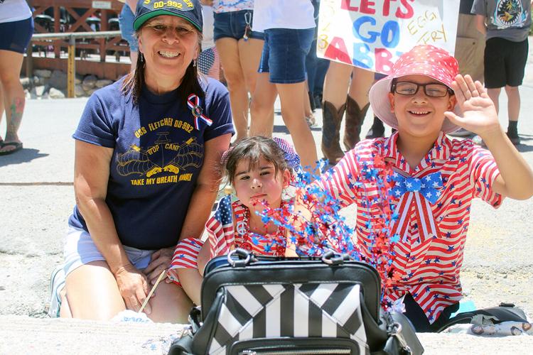 sidewalk egg fry oatman july 4