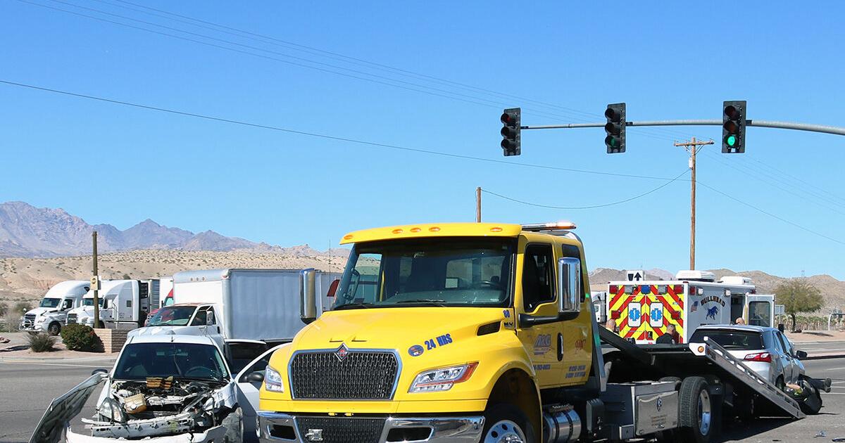 Three people injured in two vehicle crash on Highway 95 | News ...