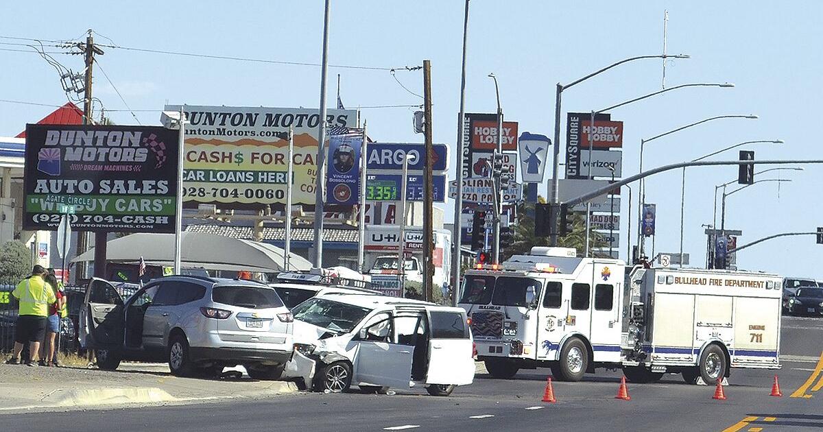 'Inexperienced driver' reportedly causes Friday crash with minor injuries - Vimarsana News