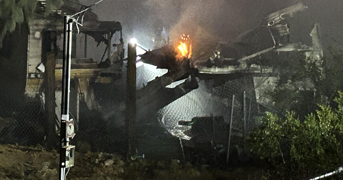 One injured in RV and house fire Saturday night on Kaibab Drive