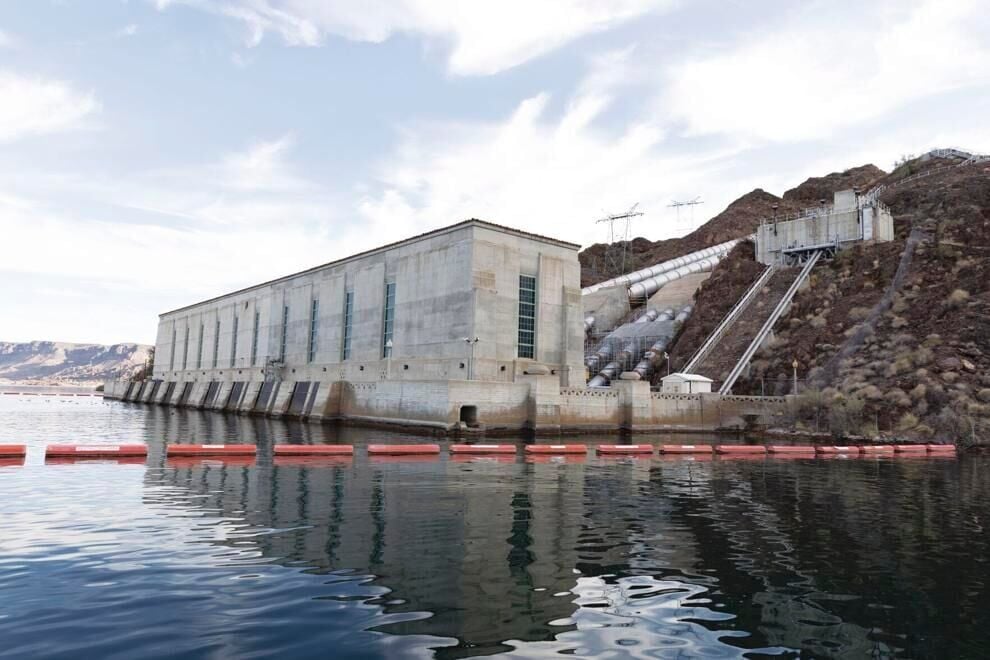 Arizona takes big Colorado River water cuts under new federal plan