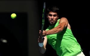 Alcaraz, Zverev ease into quarterfinals with straight sets wins