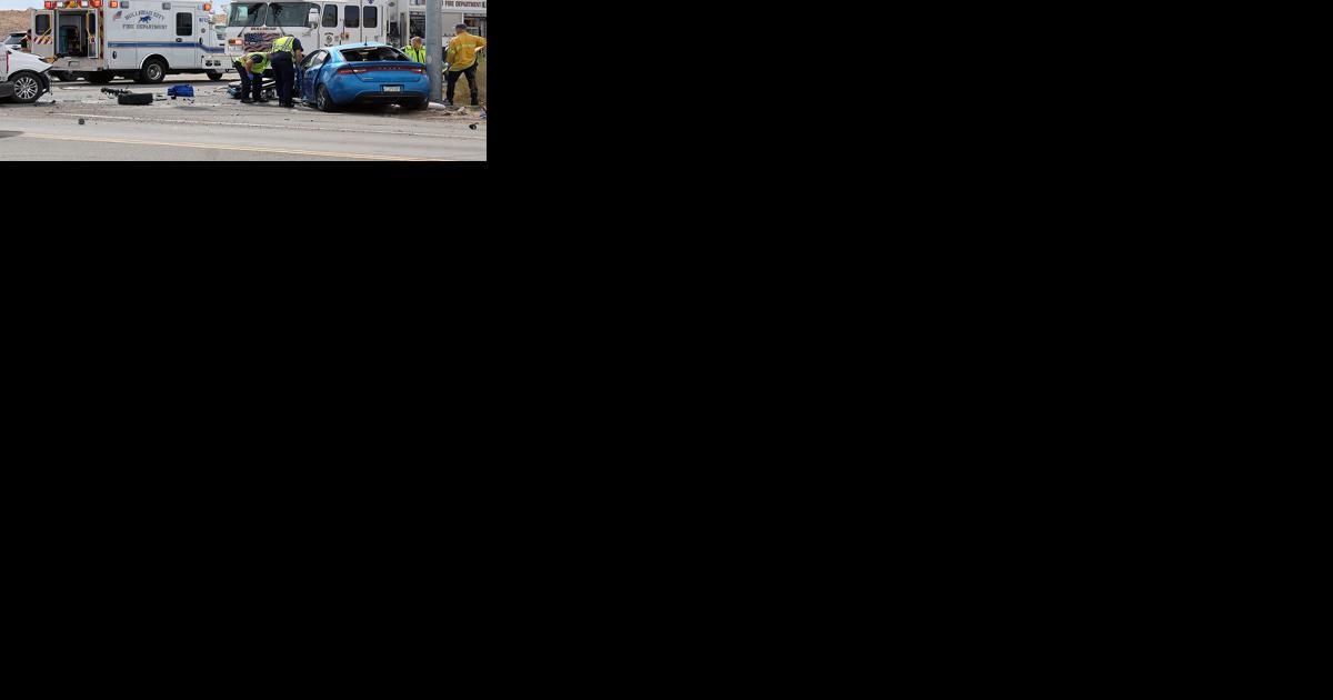 Police investigating a fatal crash on Bullhead Parkway - Vimarsana News