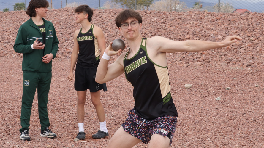 Mohave and River Valley track and field compete in 2 meets in Kingman