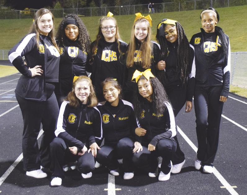 2019 Montgomery Central cheerleaders Sports