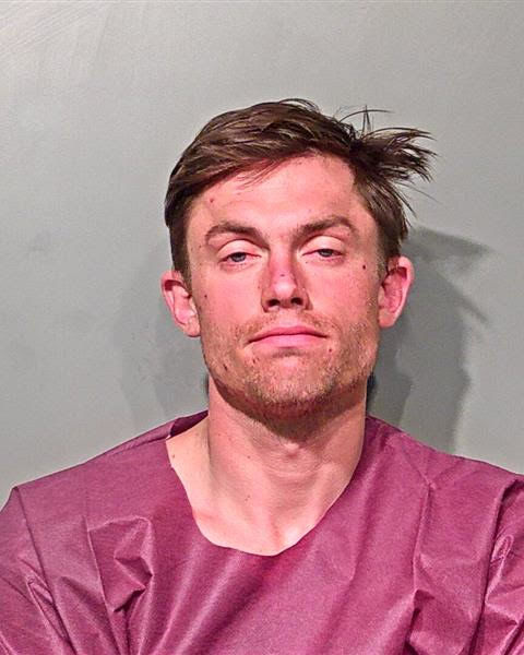 Alleged kidnapping ends in car crash