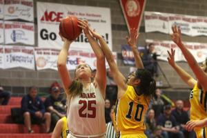 Taylor Yanosky, Taygan Rocco help guide Montrose girls to first-round playoff win over Rifle