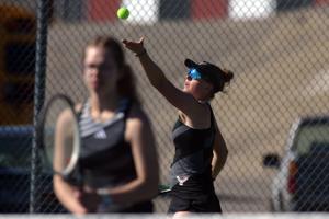 Red Hawks ease into tennis season, Blowers looks to be on track to state