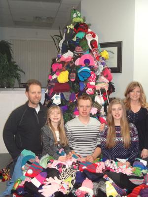 Canyon Chiropractic begins annual Mitten Tree drive