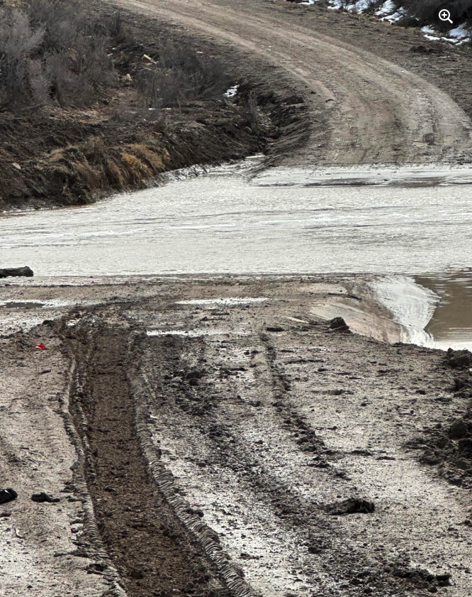 GG25 Road is closed due to flooding