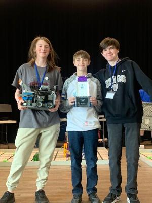 Centennial Middle School remains innovative, still a 'school to watch'