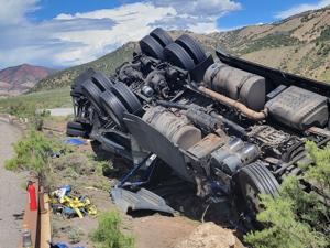 I-70 closure planned in Glenwood Canyon to remove semi
