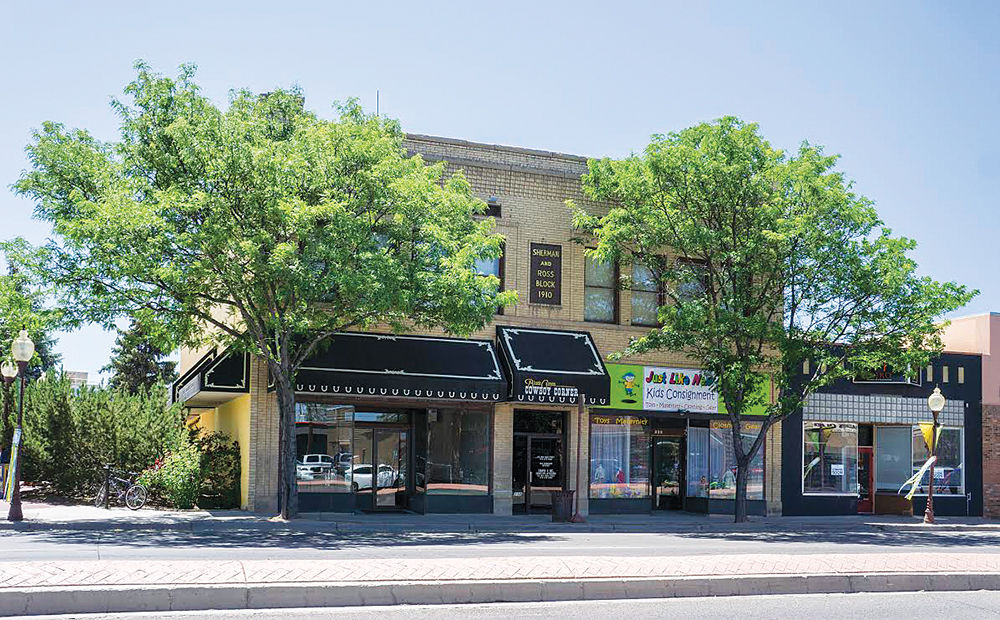 Sherman store block building