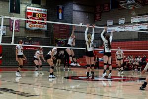 Sports Roundup: Indians lose both matchups at regionals; Montrose baseball edges out Battle Mountain in season opener
