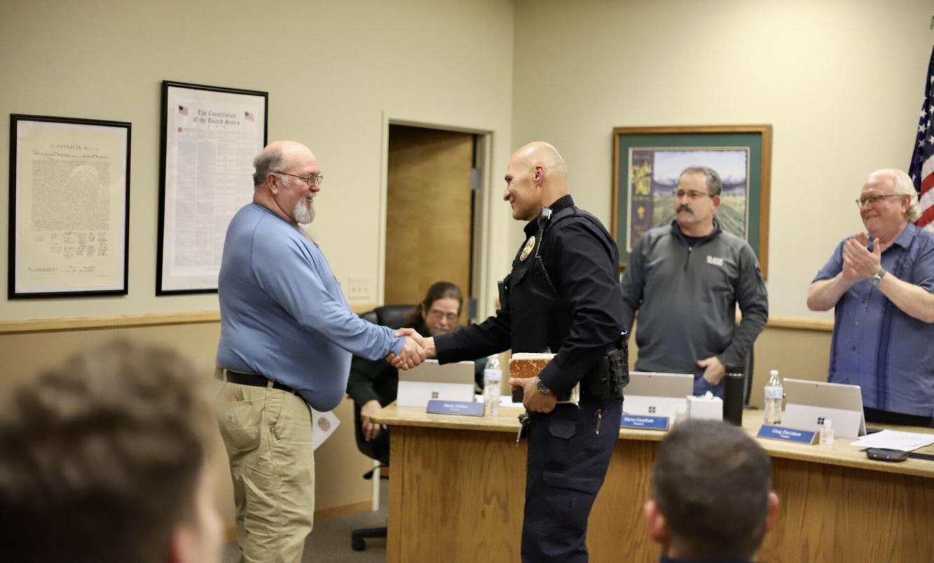 Olathe swears in new chief of police