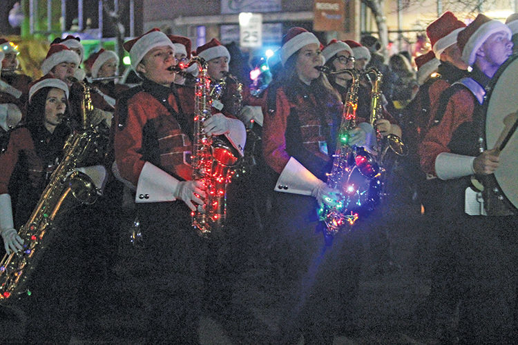 Christmas spirit lights up Montrose Local News Stories