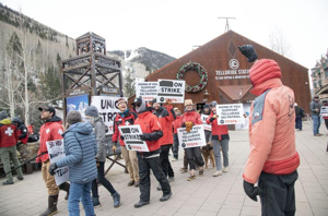 Telluride mayor pro tem steps down in turmoil following rebuffed offer to buy ski resort from Chuck Horning