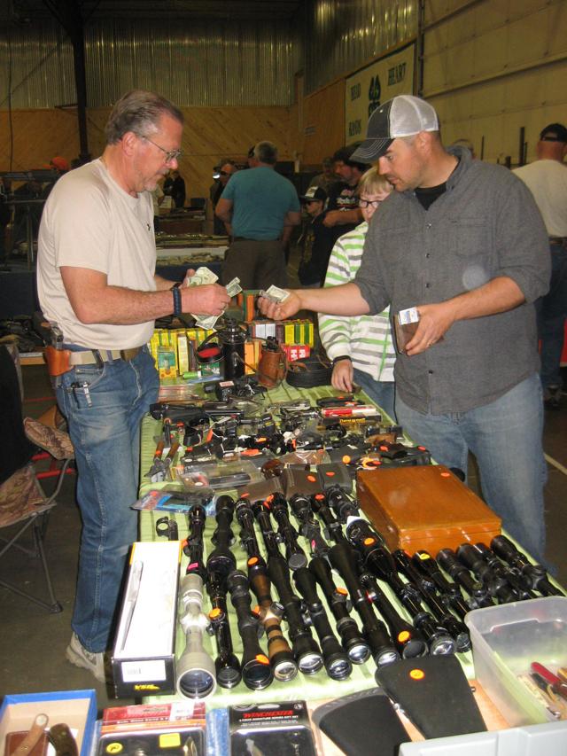 Thousands attend Montrose Rod & Gun Club’s gun show Local News