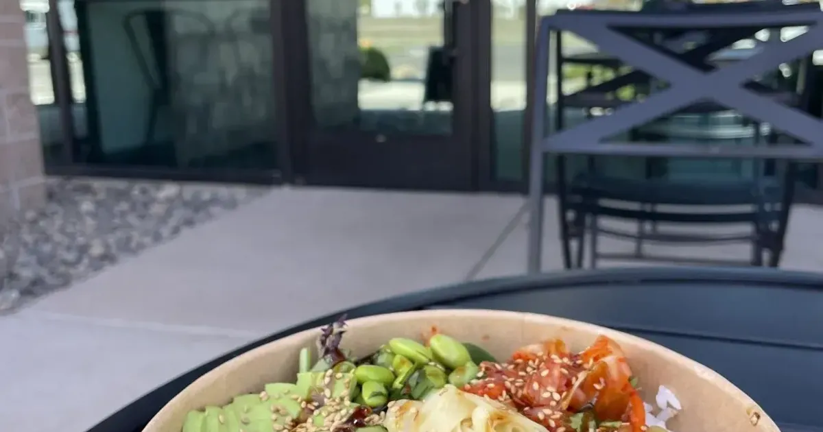 Fresh off the chopping block: Anacapa Poke keeps it simple