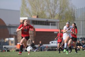 Montrose captures Senior Night win behind Karlee Brack's dominant effort, patient offense