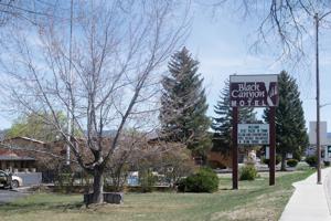 Hotels decline governor's call to house homeless