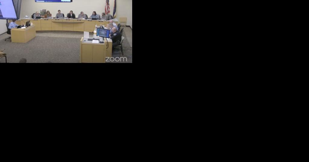 Glenwood Springs becomes first Colorado city council to call for Gaza ceasefire - Vimarsana News