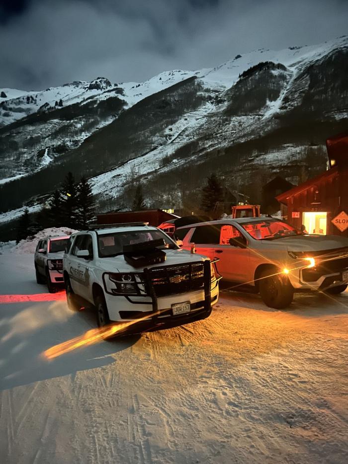 Man dies in suspected avalanche near Ophir