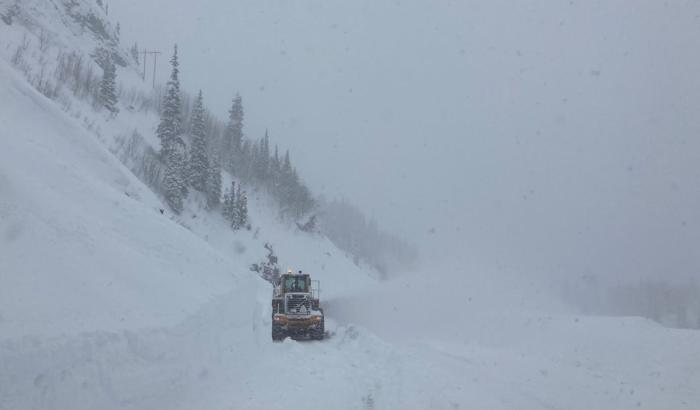 Red Mountain Pass closed because of hazardous conditions
