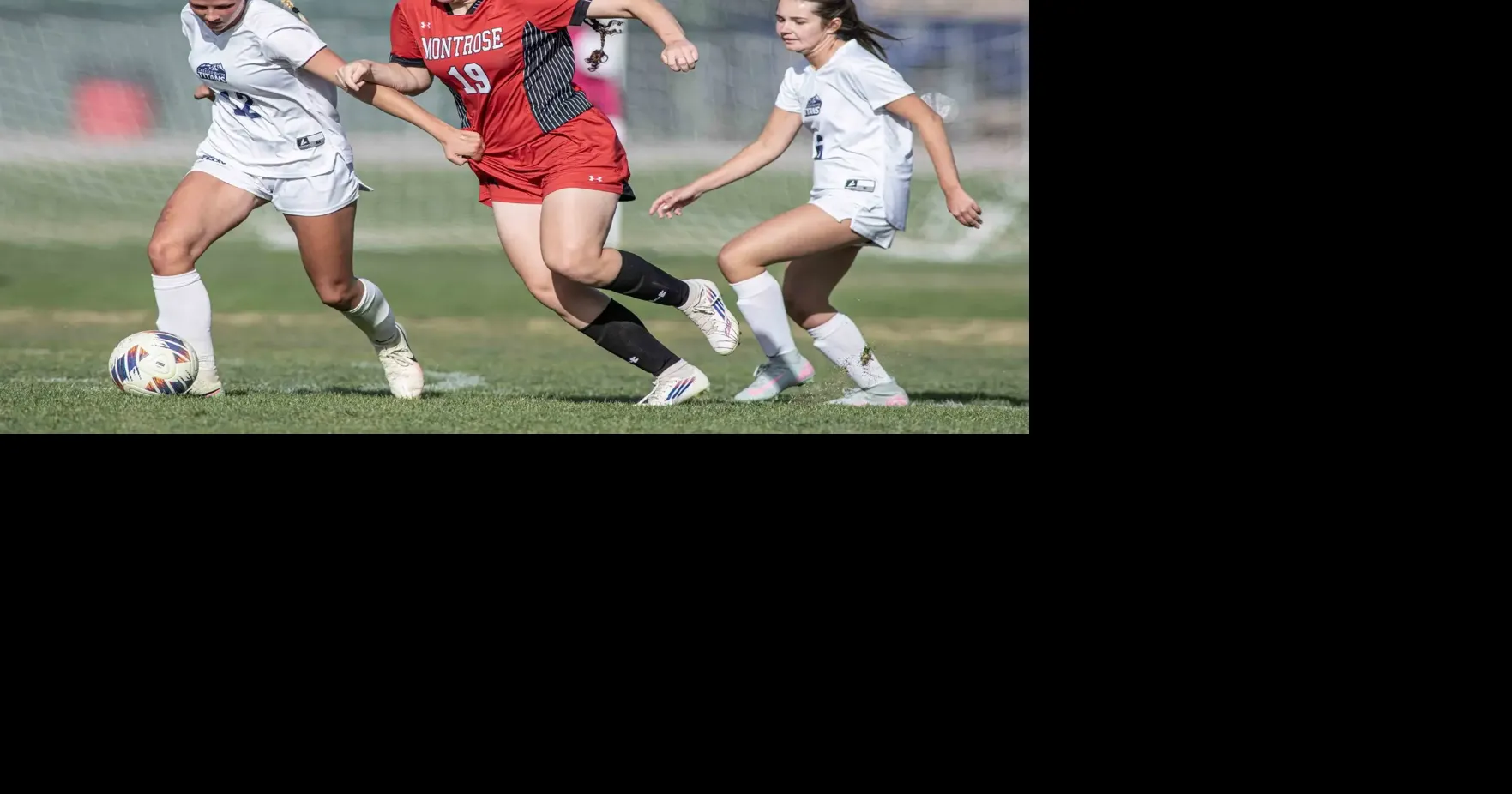 MHS's Johnson, Mora earn postseason awards