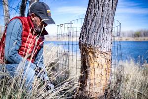 RiverEdge West volunteers hold first clean up of the year