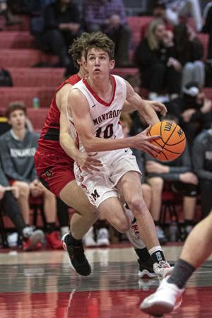 Grand Junction Central boys nip Red Hawks, 45-42