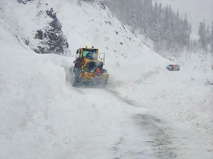 Red Mountain Pass closes at 6 p.m. February 22