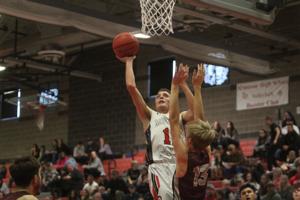 Montrose's Luke Hutto makes history, scores 1,000th career point in win over Palisade